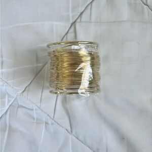 Elegant Gold Arm Cuff